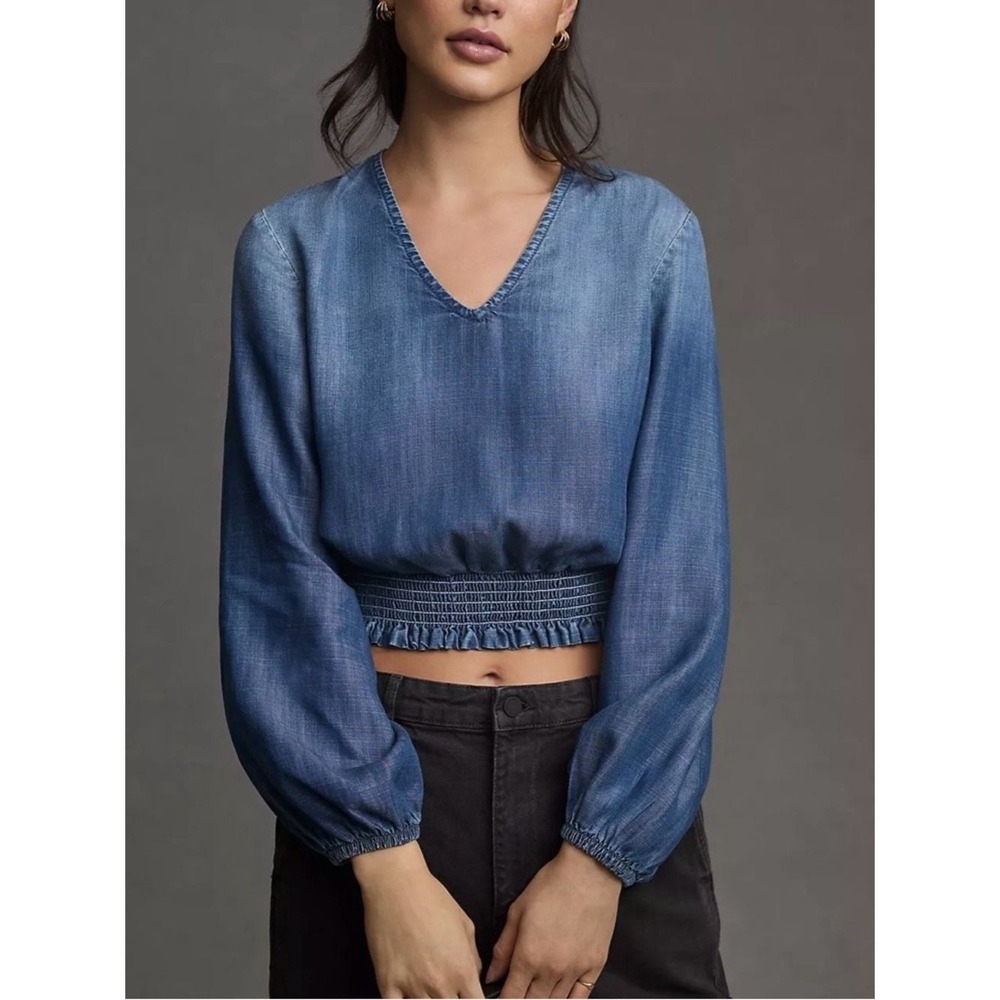 Clothโ & Stone Anthropologie Smocked Waist Blouse Tencel Denim Chambray Top S